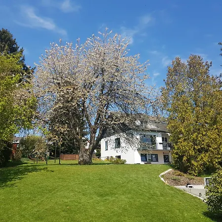 Appartement Loehgarten Kleinmaischeid